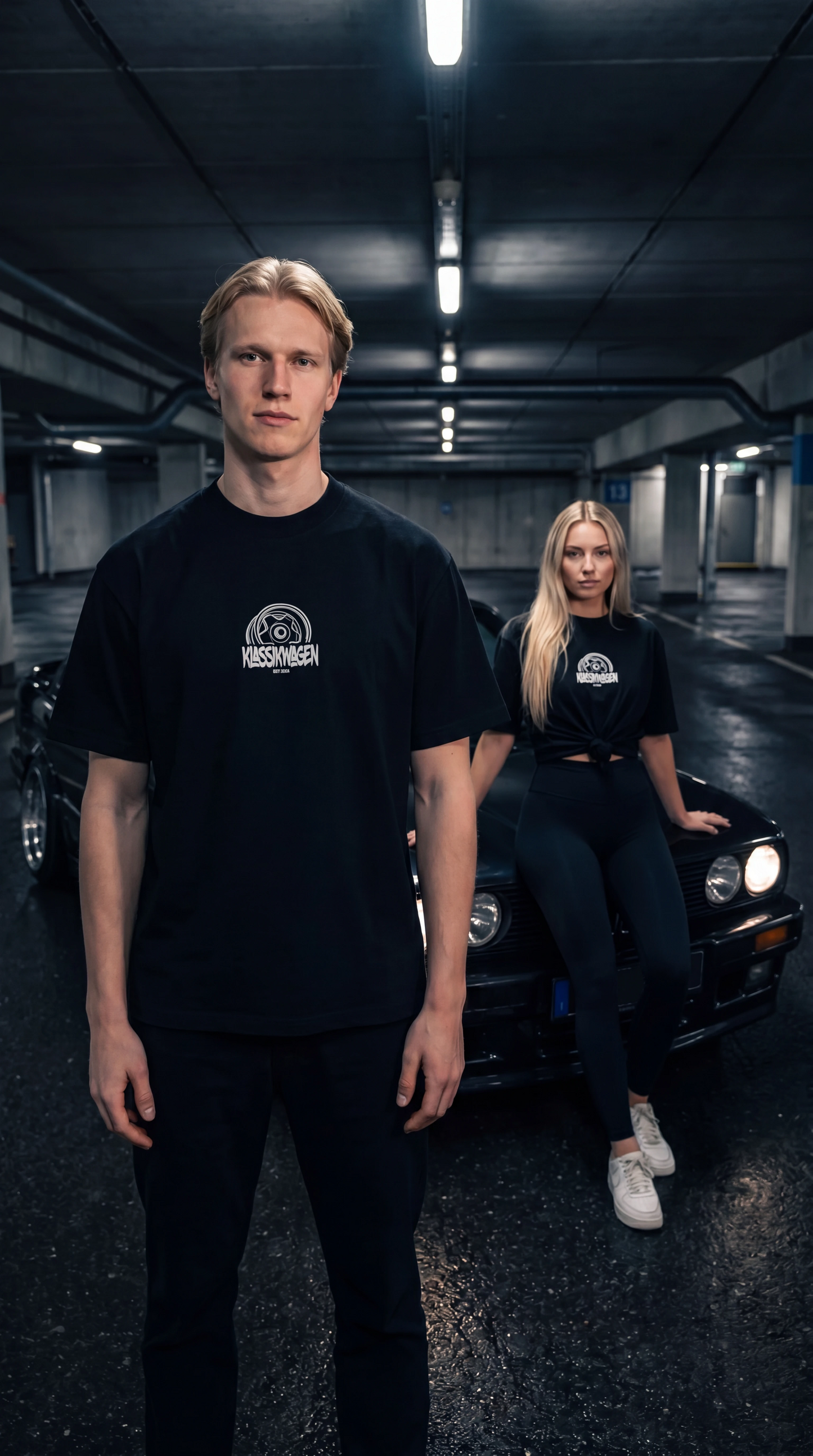 KLASSIKWAGEN E30 MADE IN GERMANY - Oversized T-Shirt
