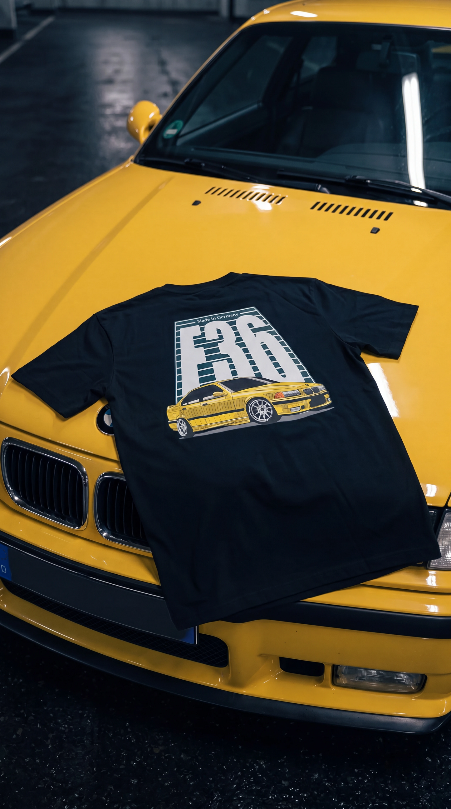 KLASSIKWAGEN E36 MADE IN GERMANY - Oversized T-Shirt