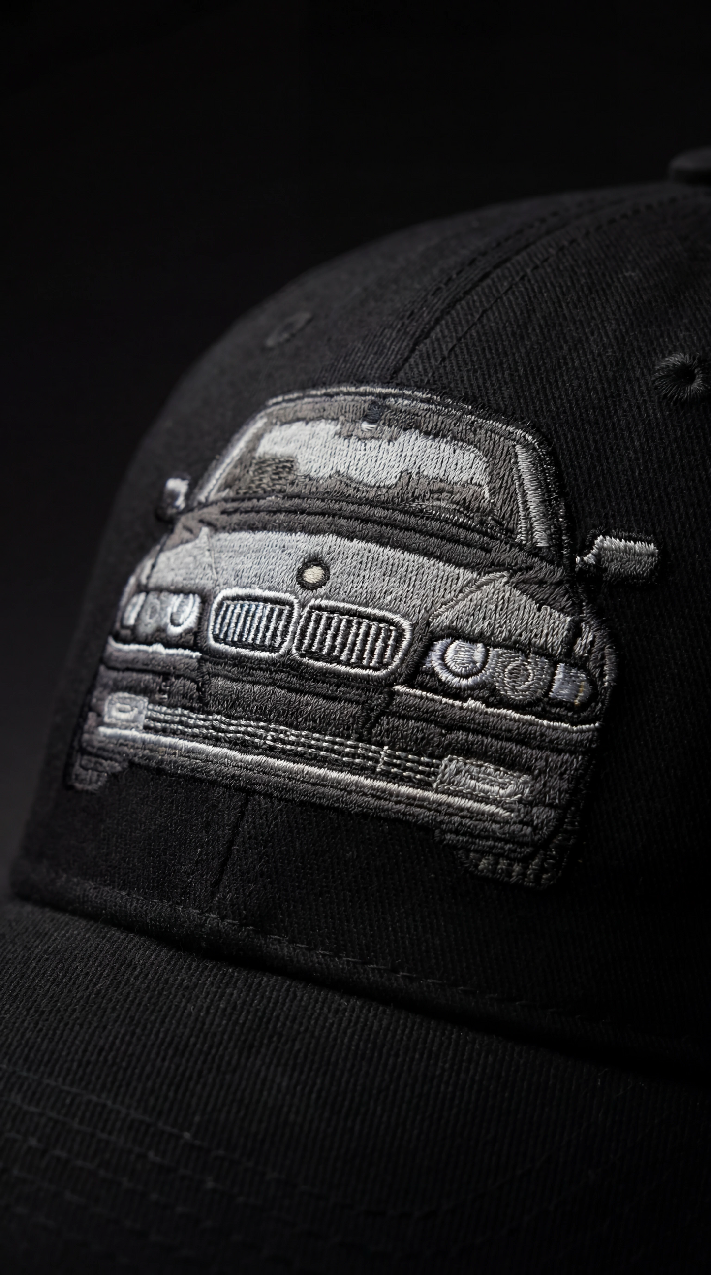 KLASSIKWAGEN E38 PREMIUM EMBROIDERED CAP